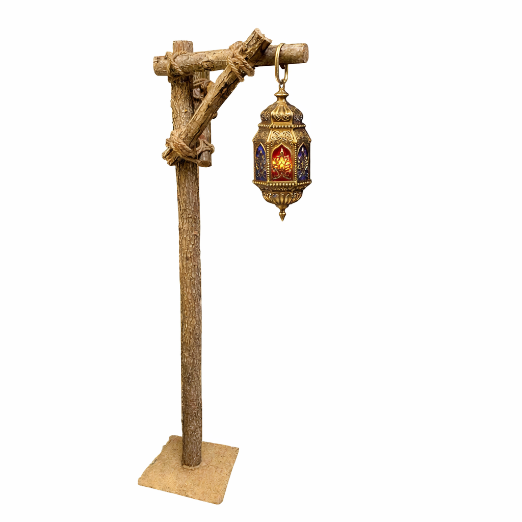 Support en bois avec lampe orientale pour décoration événementielle à thème oriental ou Mille et Une Nuits, éclairage chaleureux et décoratif.