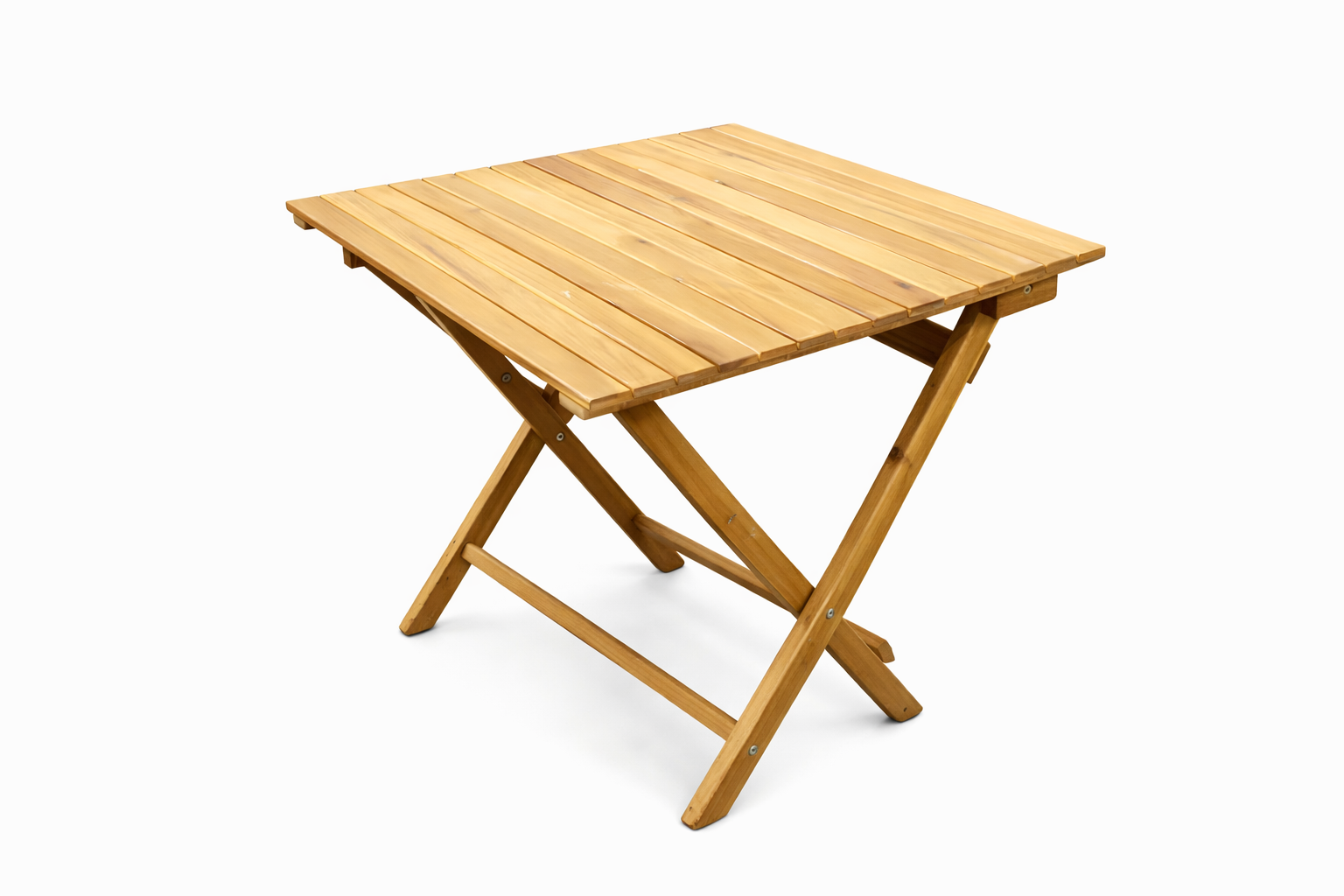 Table lattée bois, décoration guinguette à louer – Mon Décor à Louer