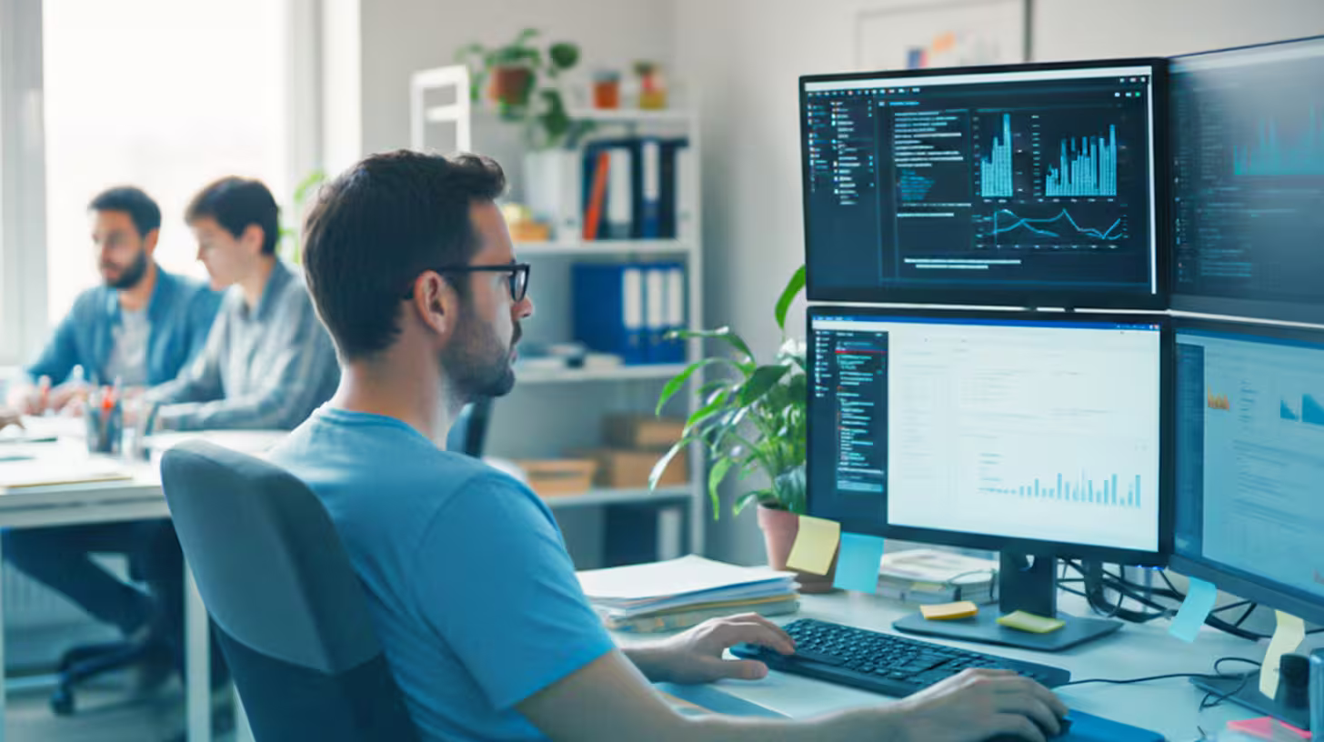 Business team collaborating on IT solutions in Minneapolis office