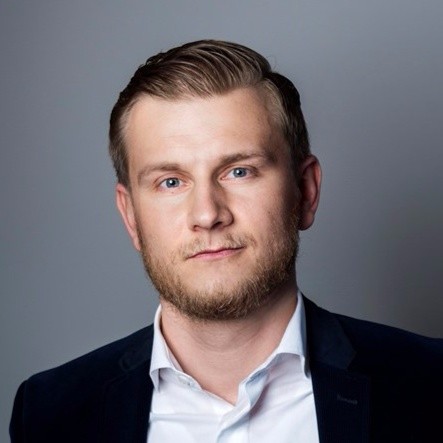 Tom Bukevicious