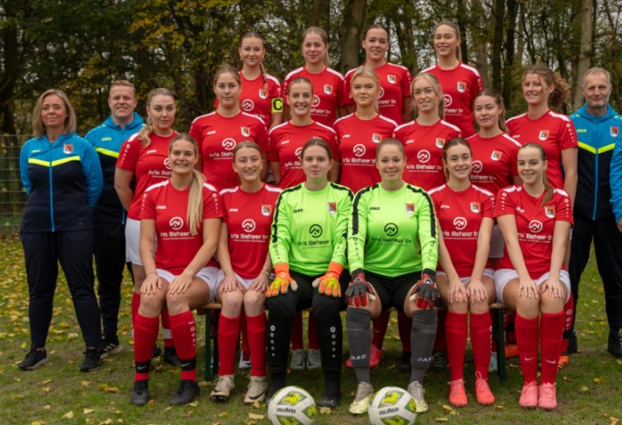 SCR vrouwen 1