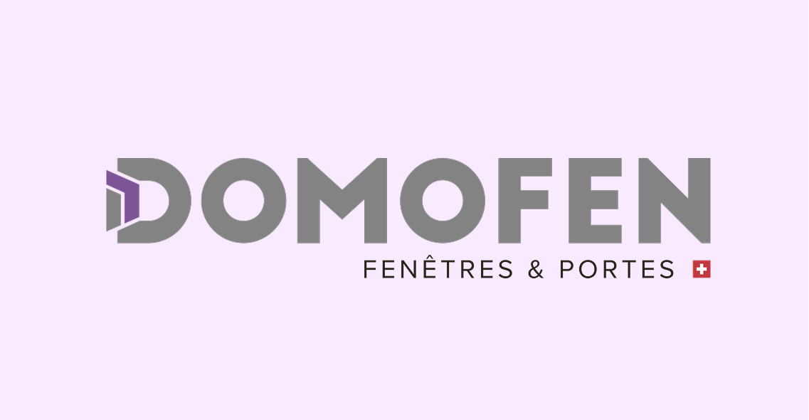 Logo de DOMOFEN avec le texte Fenêtres & Portes et un petit drapeau suisse rouge.