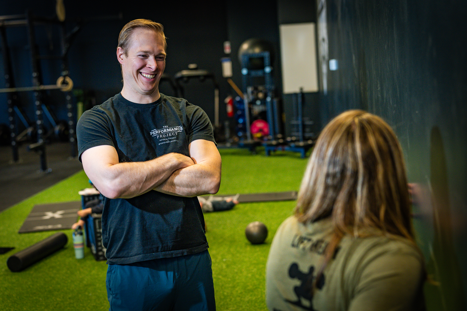 Patient working with a provider at a physical therapy clinic in Centennial, CO focusing on shoulder manual therapy and orthopedic care