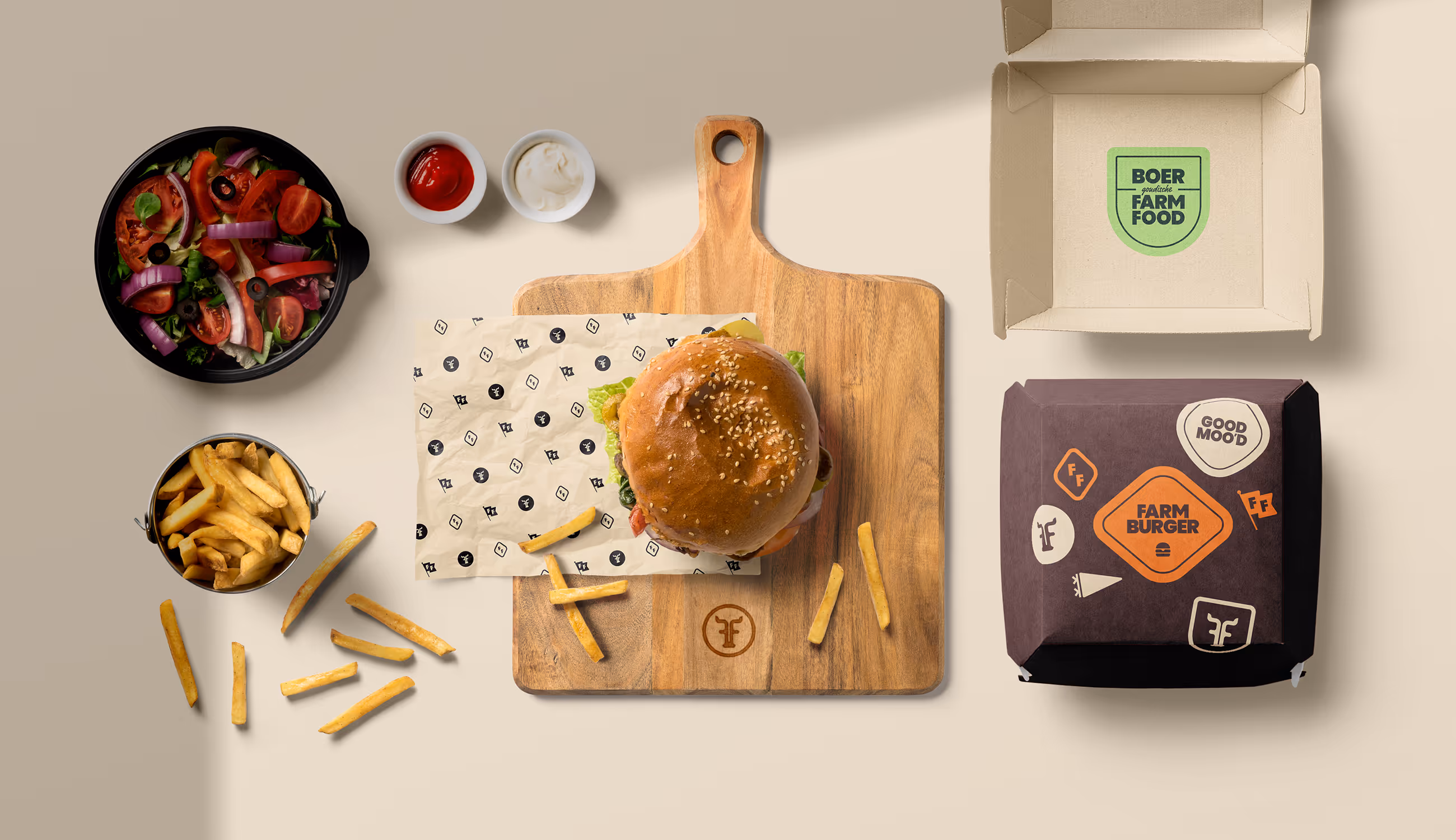 FarmBurger-verpakking met speelse iconen, frieten en salade — plezier, smaak en identiteit in één shot.