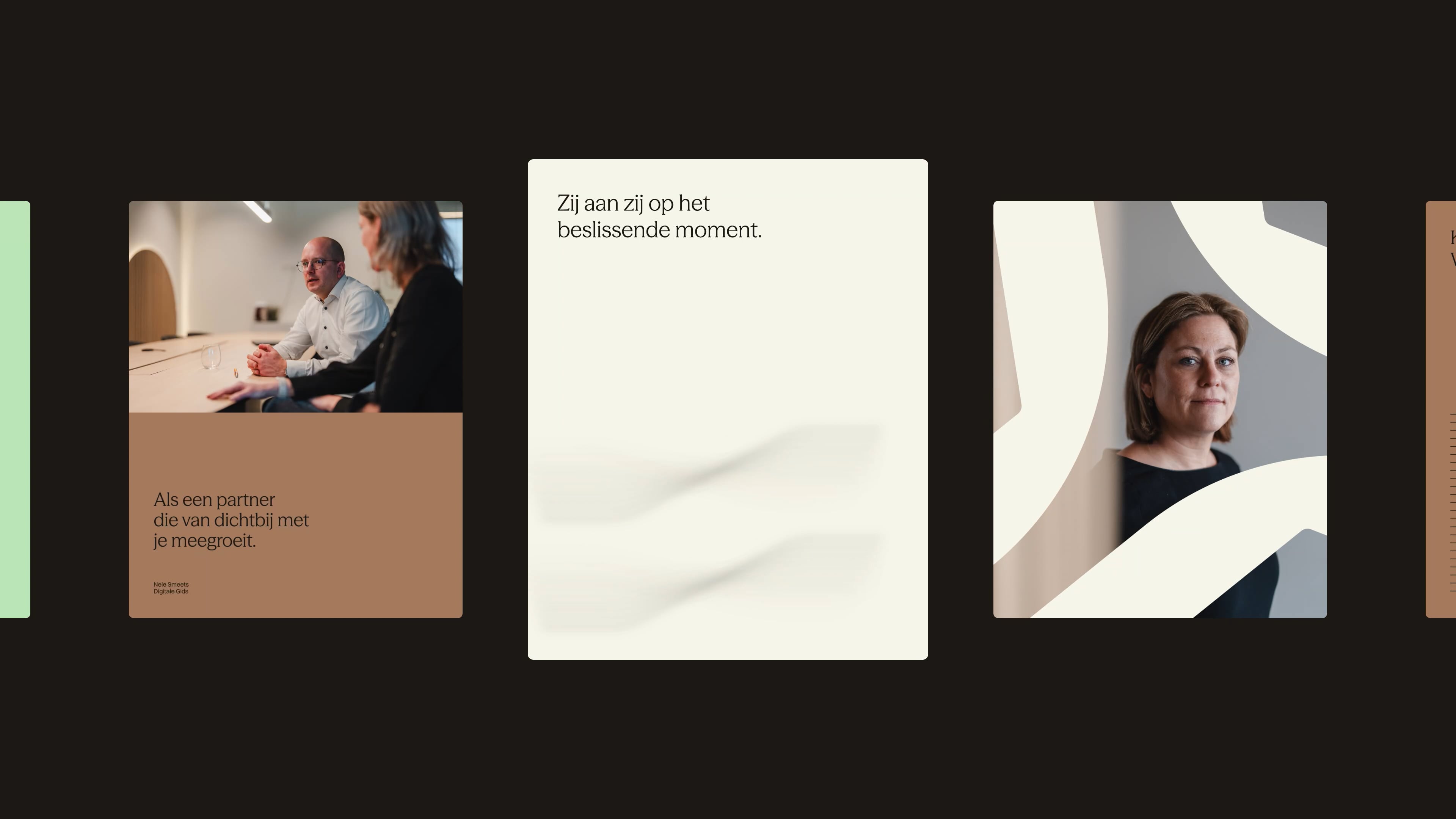 Strategische carousel met testimonials en portretten van Younify-consultants in een minimalistische merkstijl.