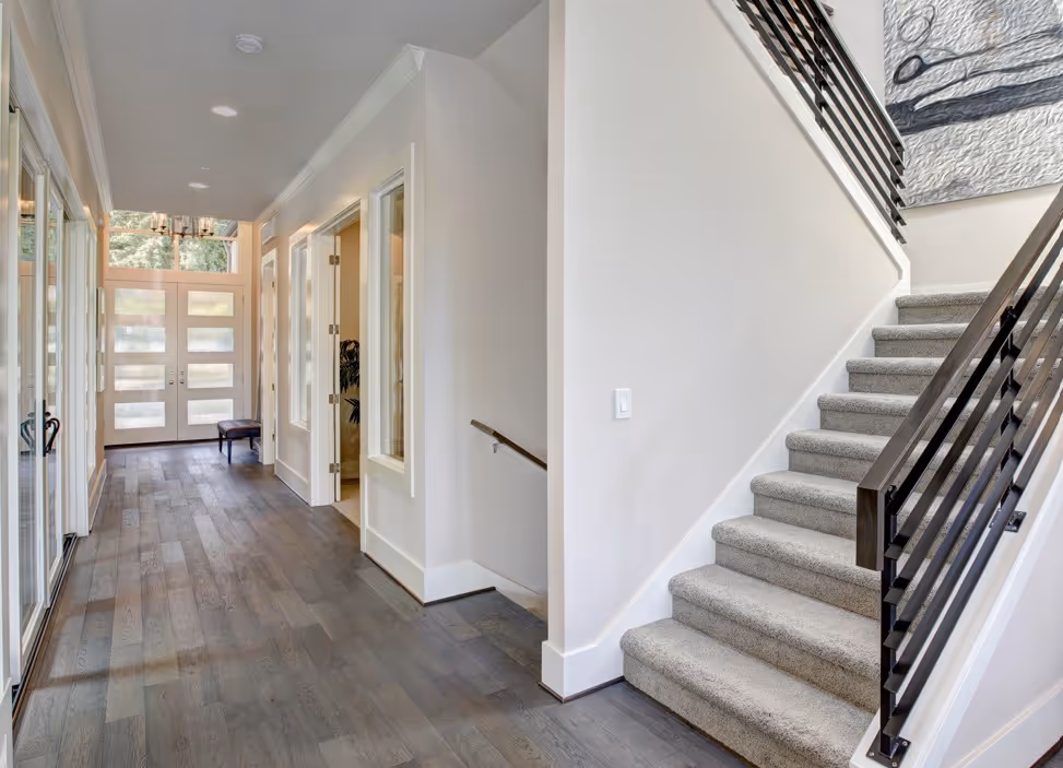 Hardwood and carpet flooring in Richmond VA metro home by James River Flooring installation team