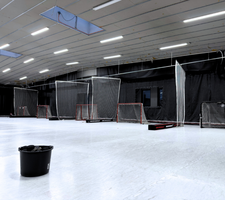 Jääkiekkoon tarkoitettu laukaisupaikka