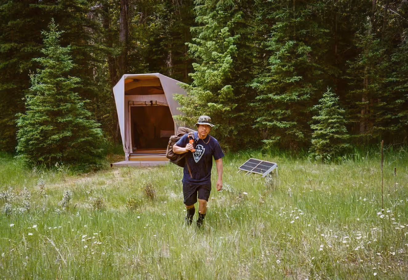 Guest fly fishing on private water at Highland Ranch Montana
