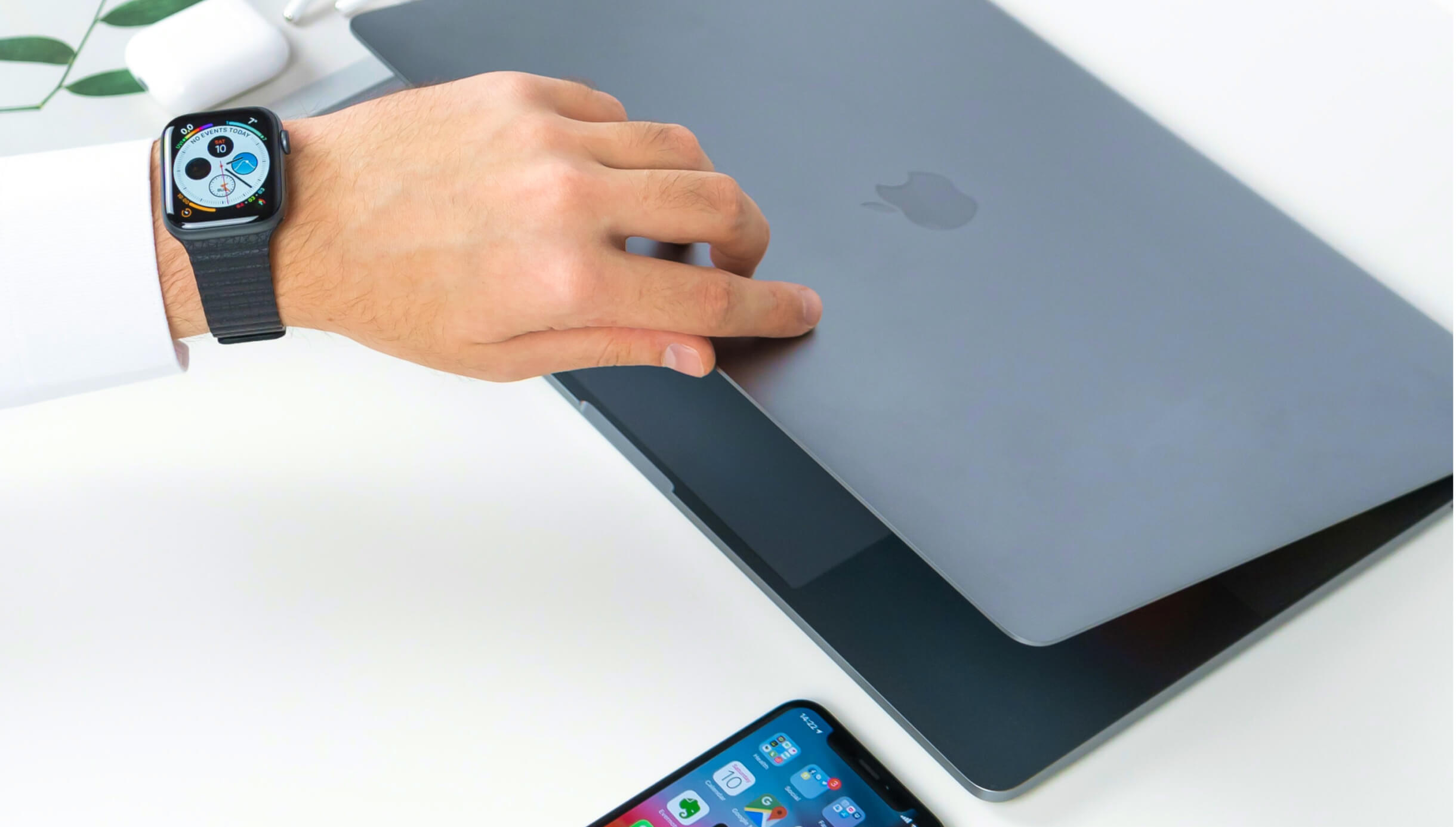 Renting vs buying an office space: pros, cons and tips!