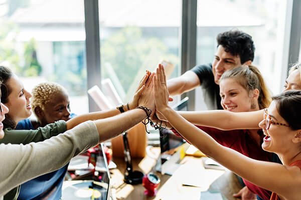 PR Treu | Team Building Game