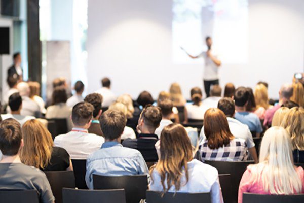PR Klein | Connecting Through Storytelling