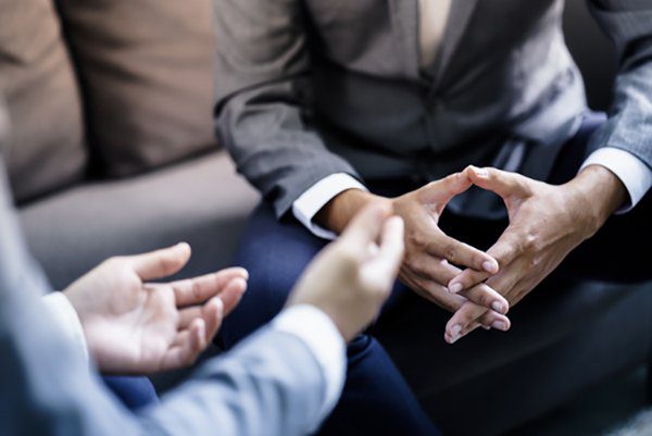PR Klein | Connecting Through Storytelling