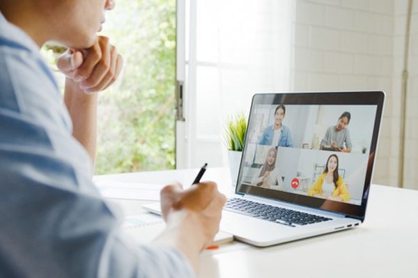 PR Dr. Nick | Virtual Communication