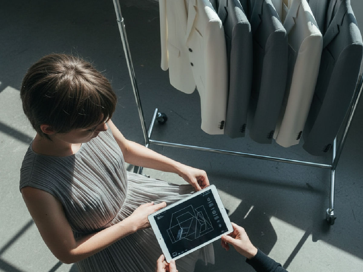 AI-Driven Garment Spec Sheets: Precision in Fashion Production