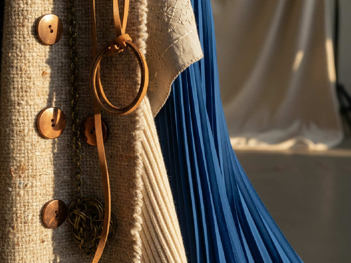 How do large fashion brands use AI mood boards?