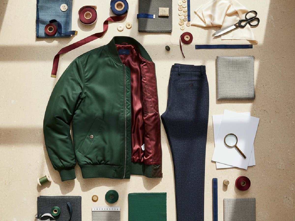 How do fashion brands use tech packs in merchandising?