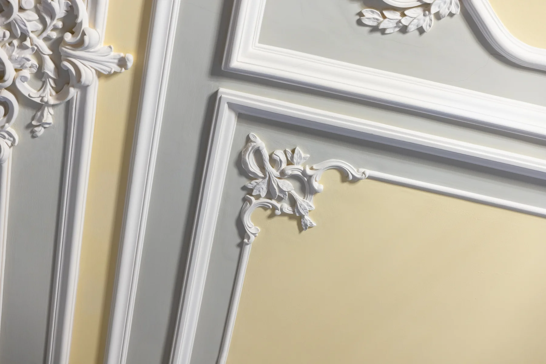 moulding white corner
