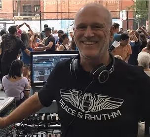 Rob Suave DJing at a show