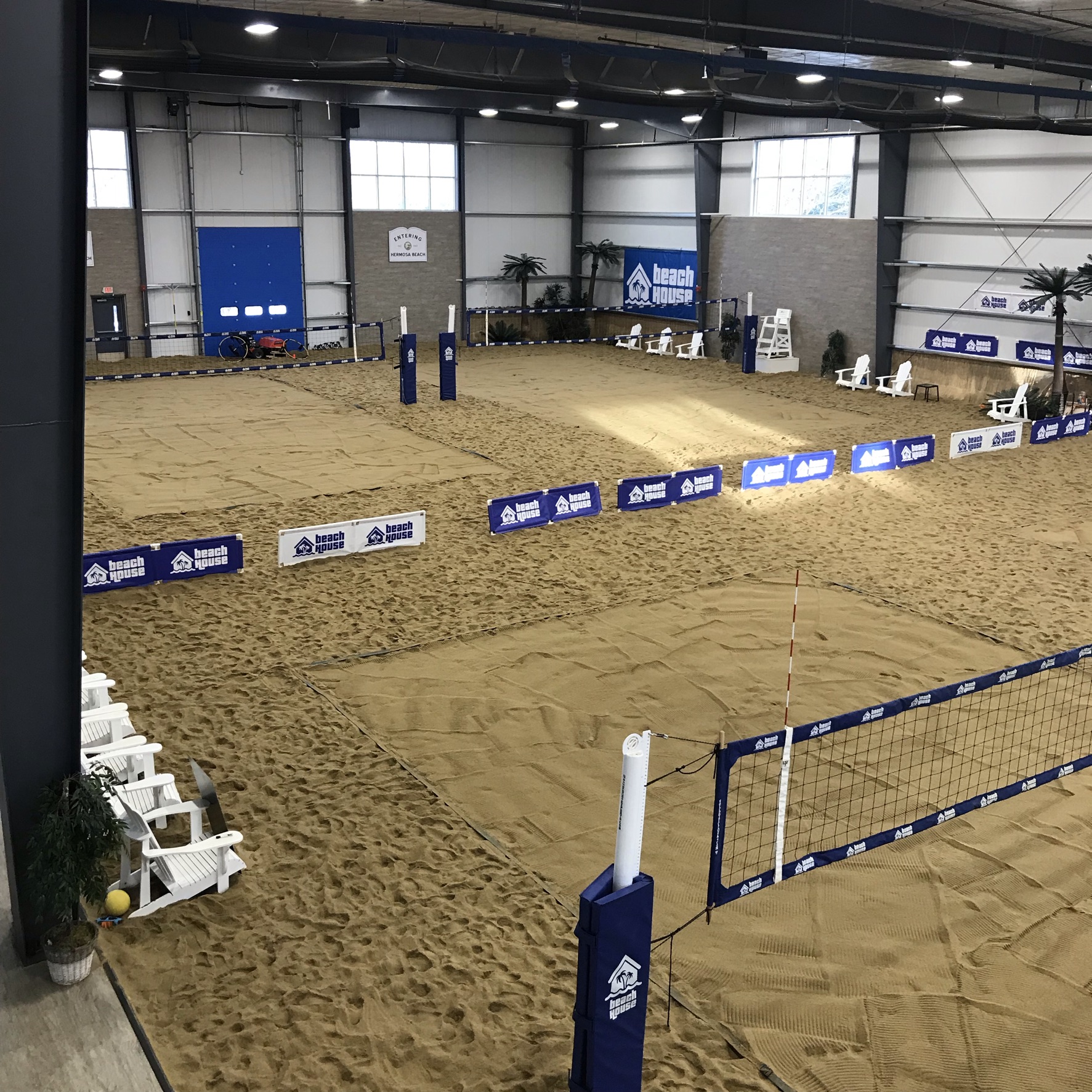 Luxury Mezzanine overlooking Beach House Boston courts