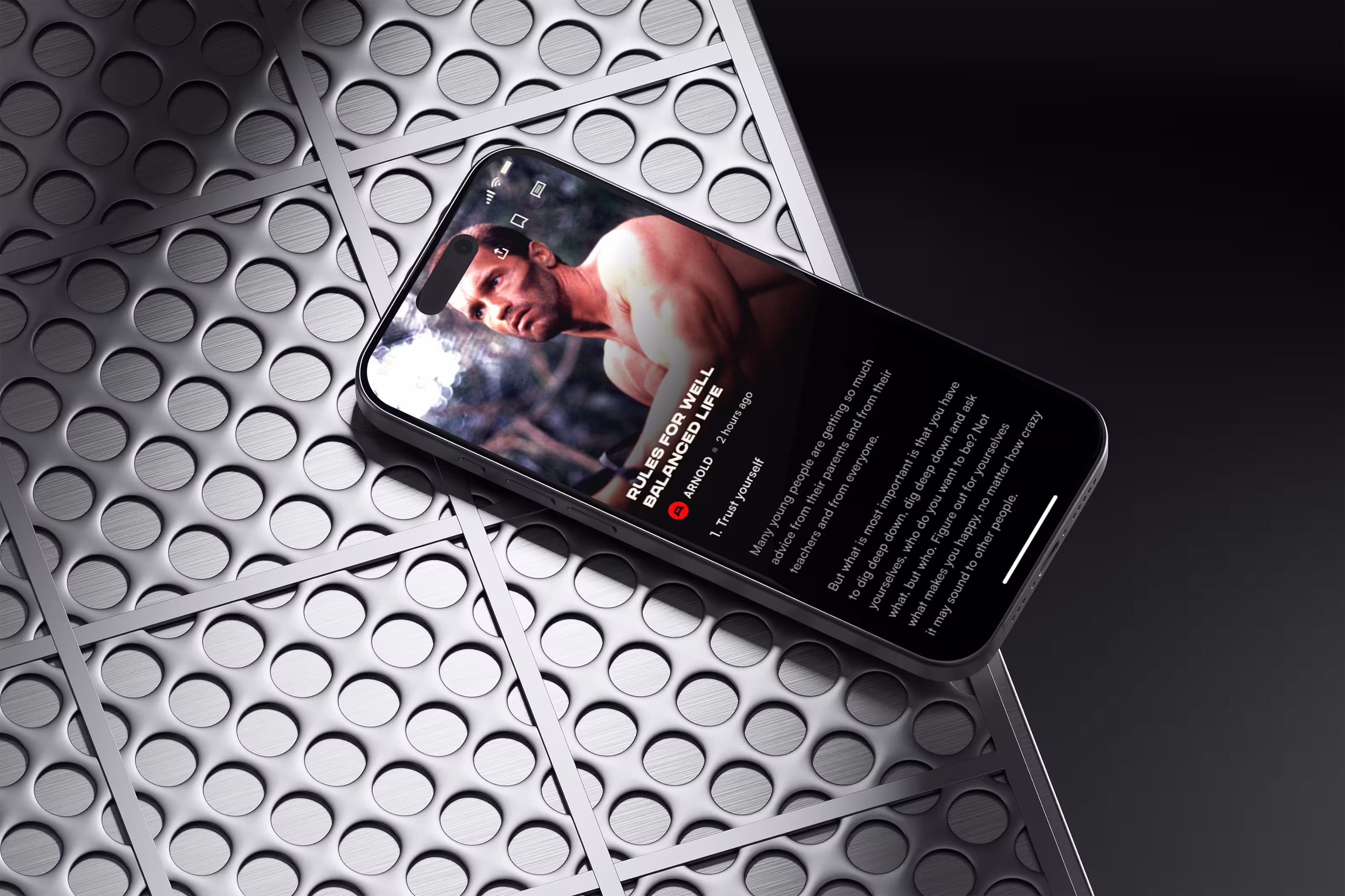Pump Club - Smartphone displaying an article titled 'Rules for Well Balanced Life' featuring a Arnold Schwarzenegger with folded arms.