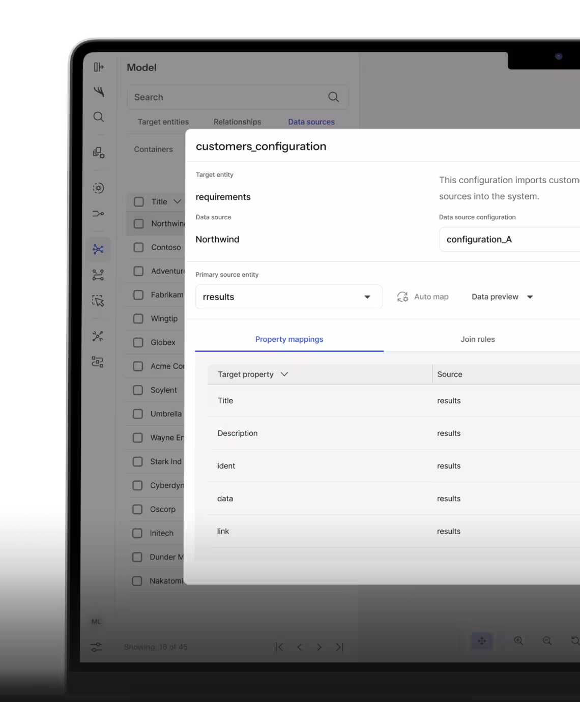 Data Context Hub zoomed canvas view of the helper agent linked to the crash_tests data source.