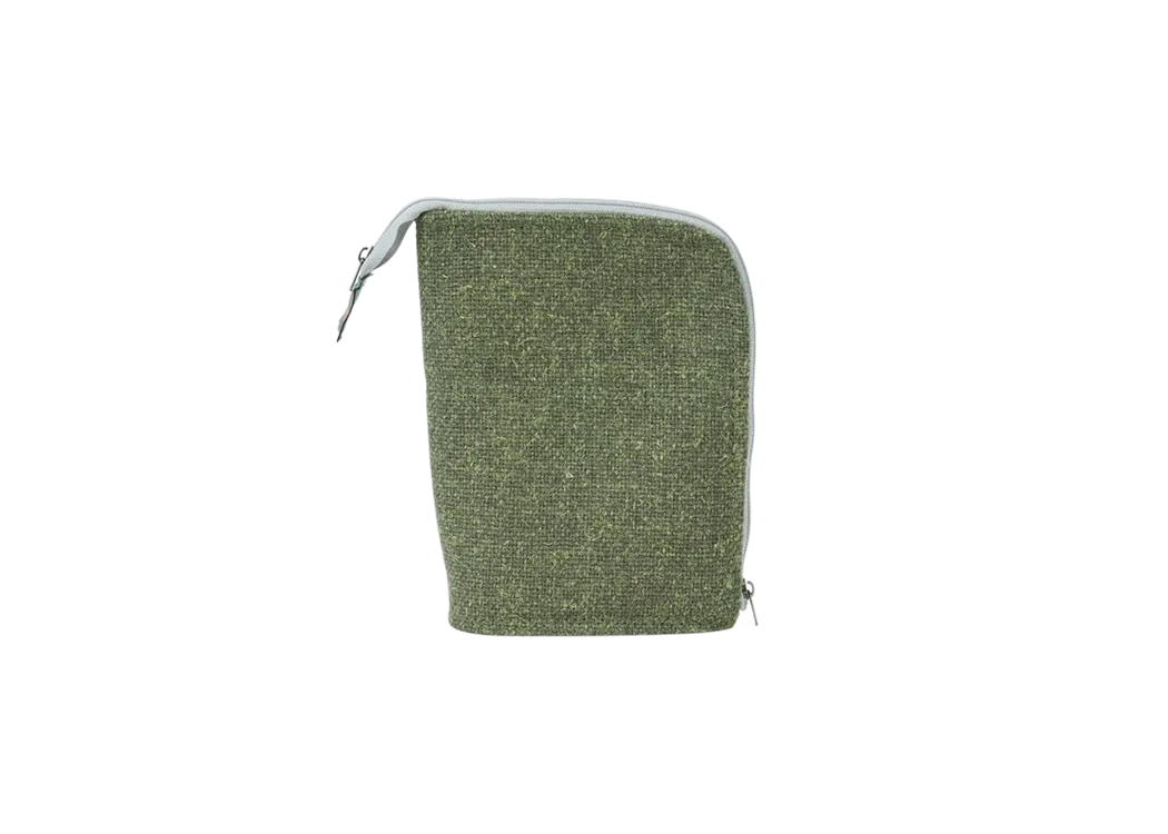 Green utility case by Hotbox.