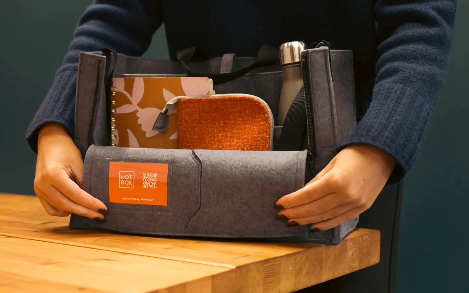 Hotbox Flex Desk Caddy