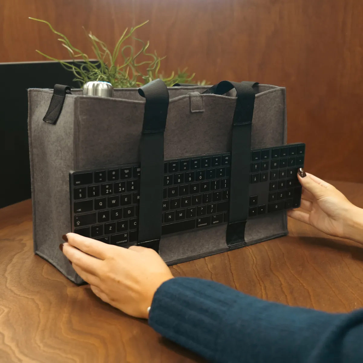 Hotbox Flex Desk Caddy