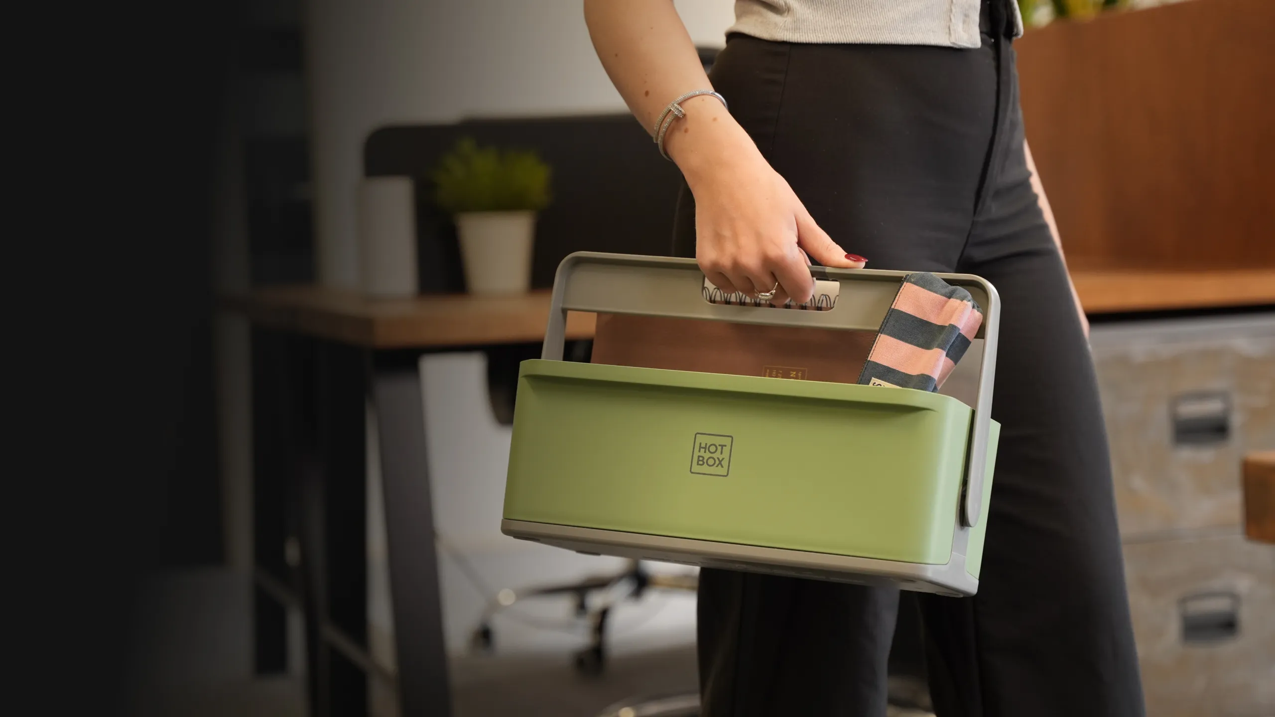 Hotbox 4 Mini Desk Caddy