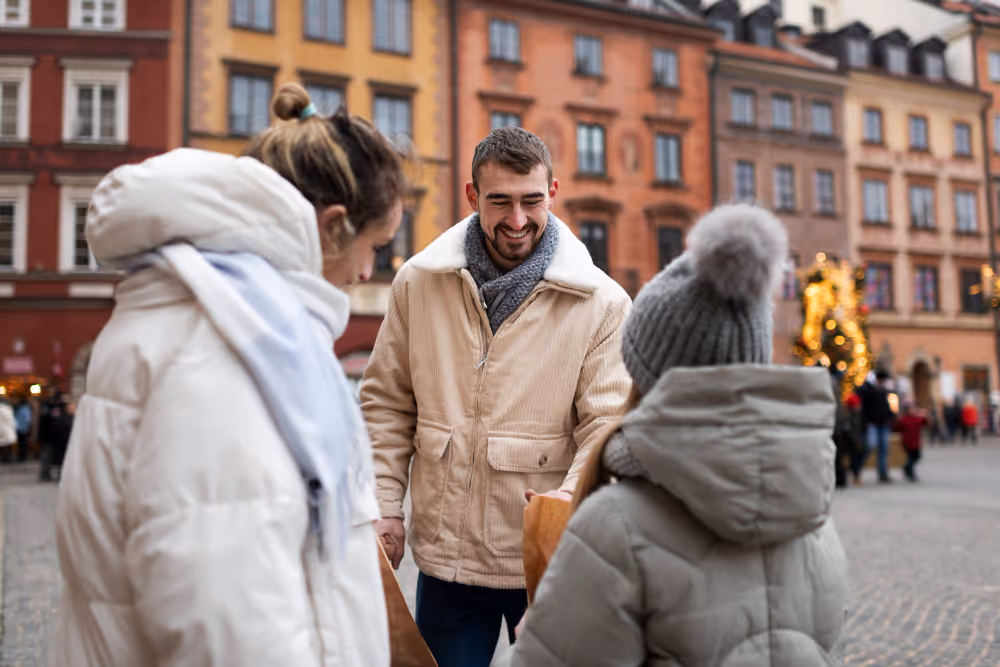 Cât durează, cât costă și ce poți trimite în Suedia