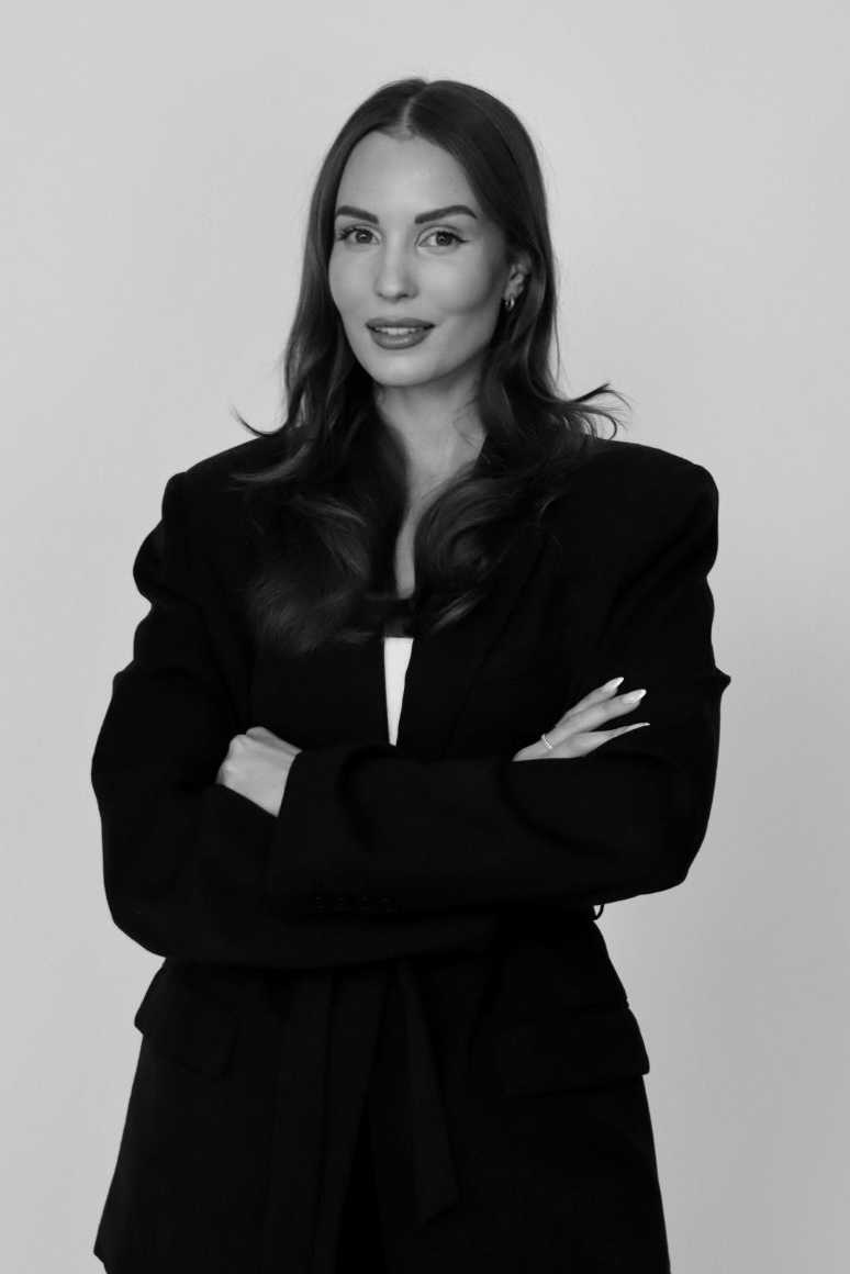 [headshot] image of customer