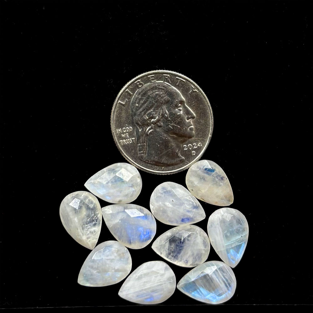 Moonstone stones