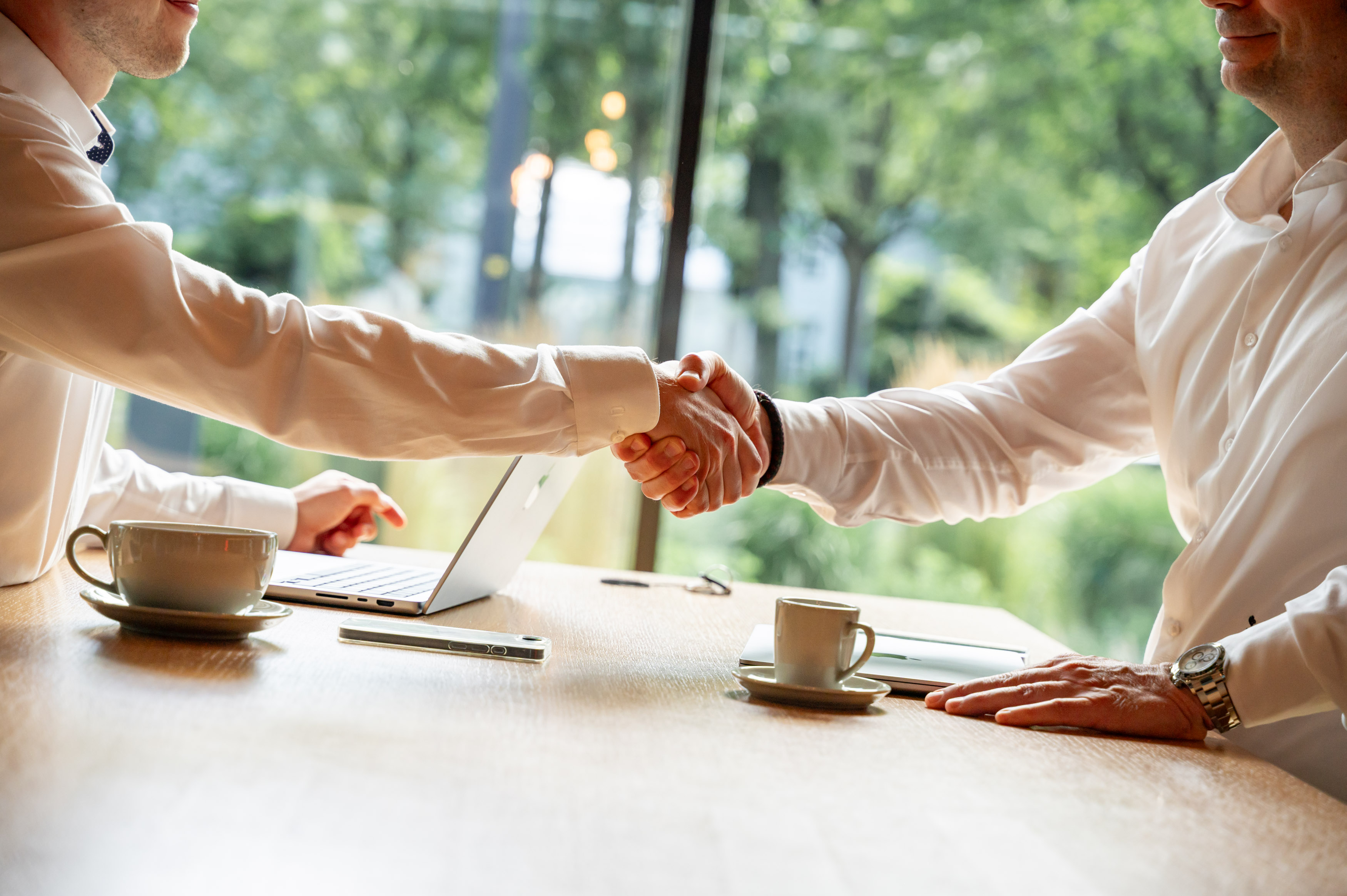 [background image] image of office interior (for an architect firm)