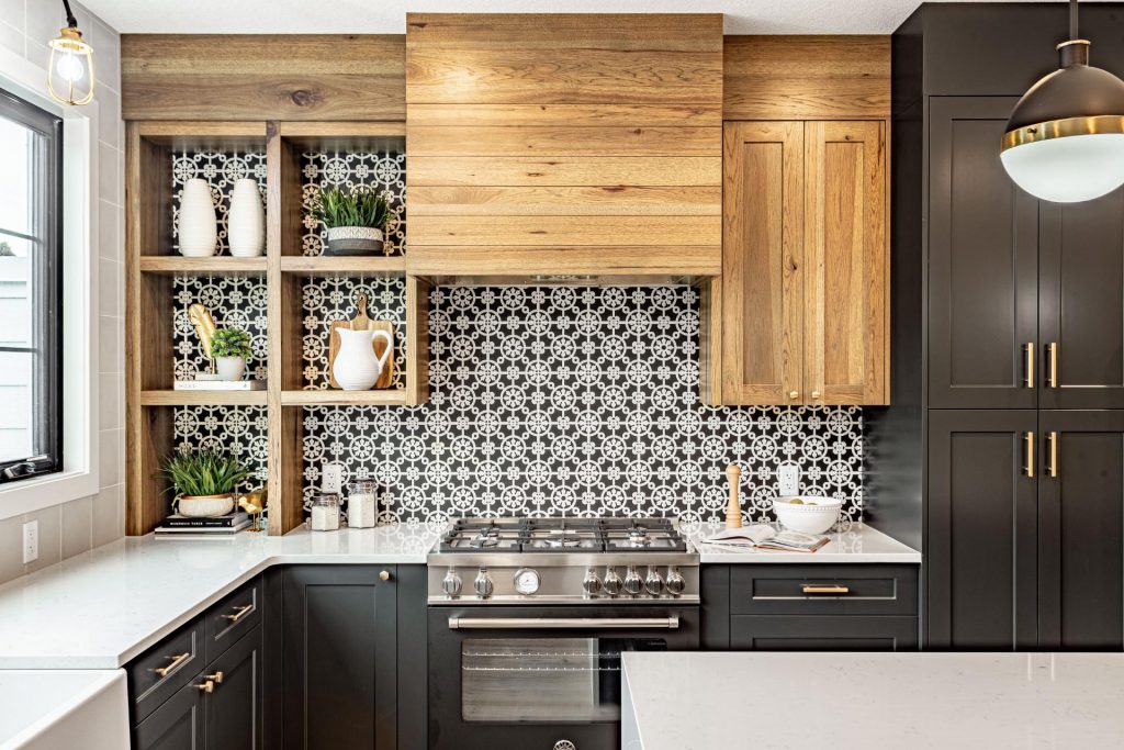A kitchen renovation done in Calgary by Marvel Cabinetry & Renovations