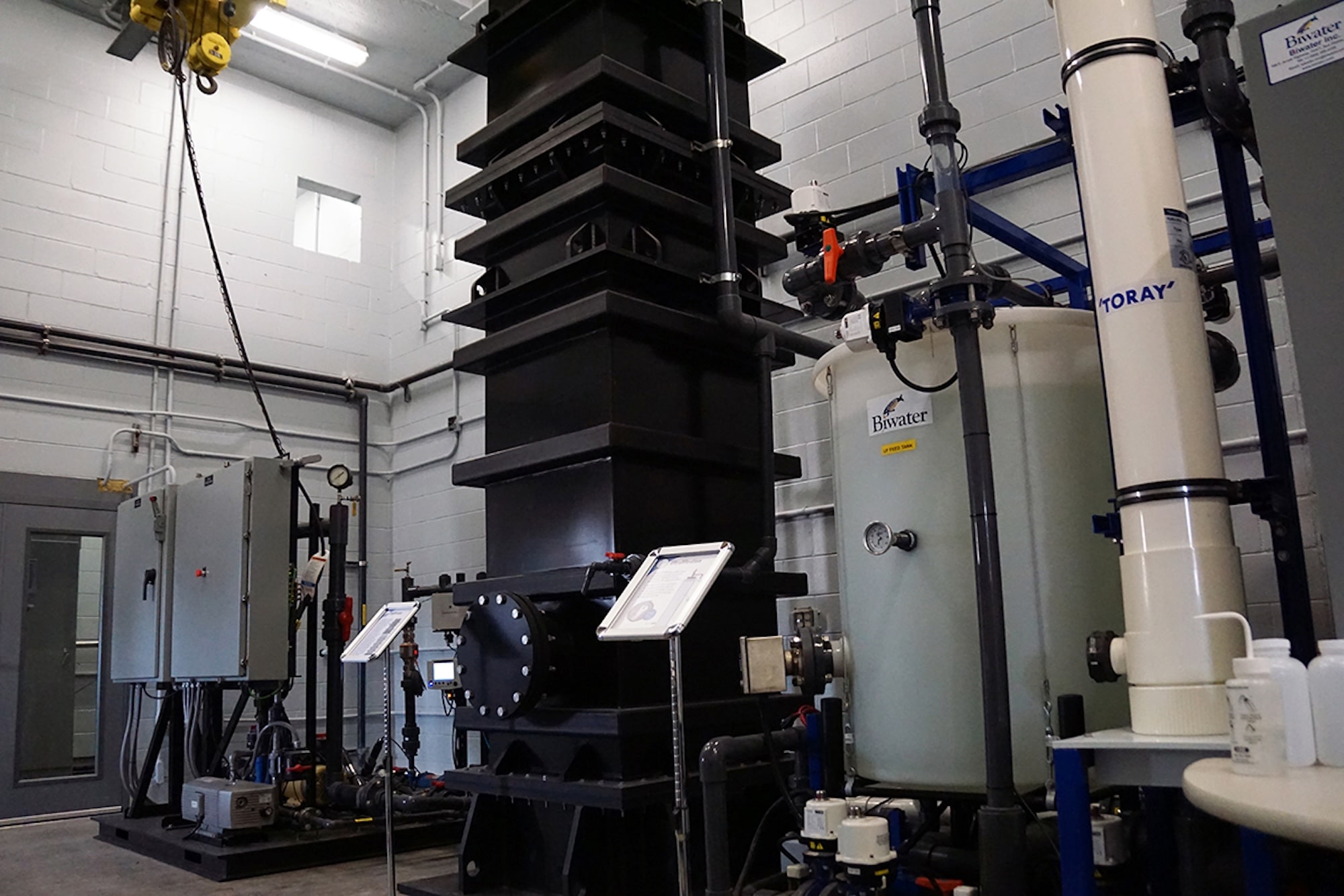 Water purification equipment in the pureALTA room