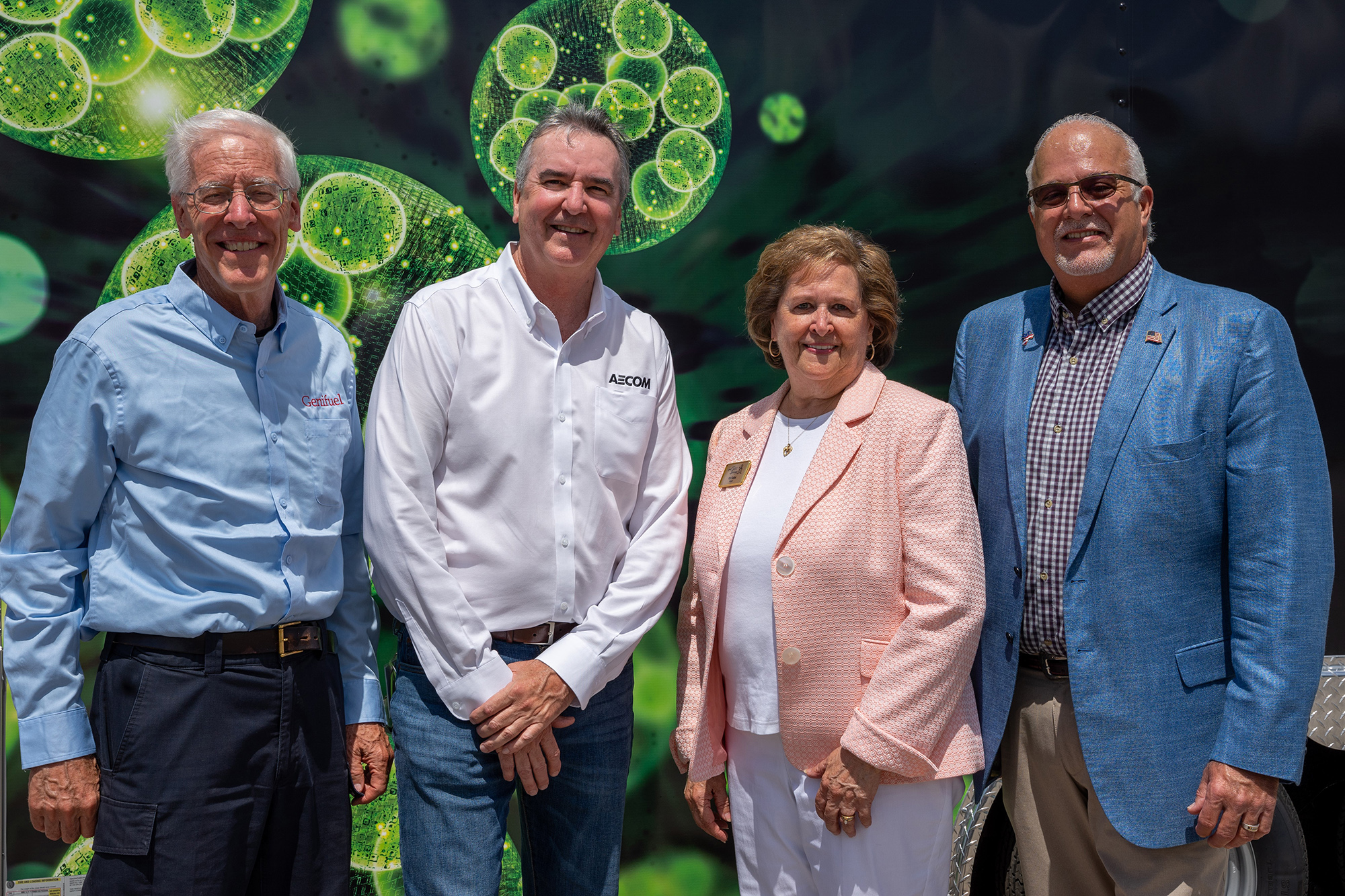 AECOM executives and elected officials at the demonstration event