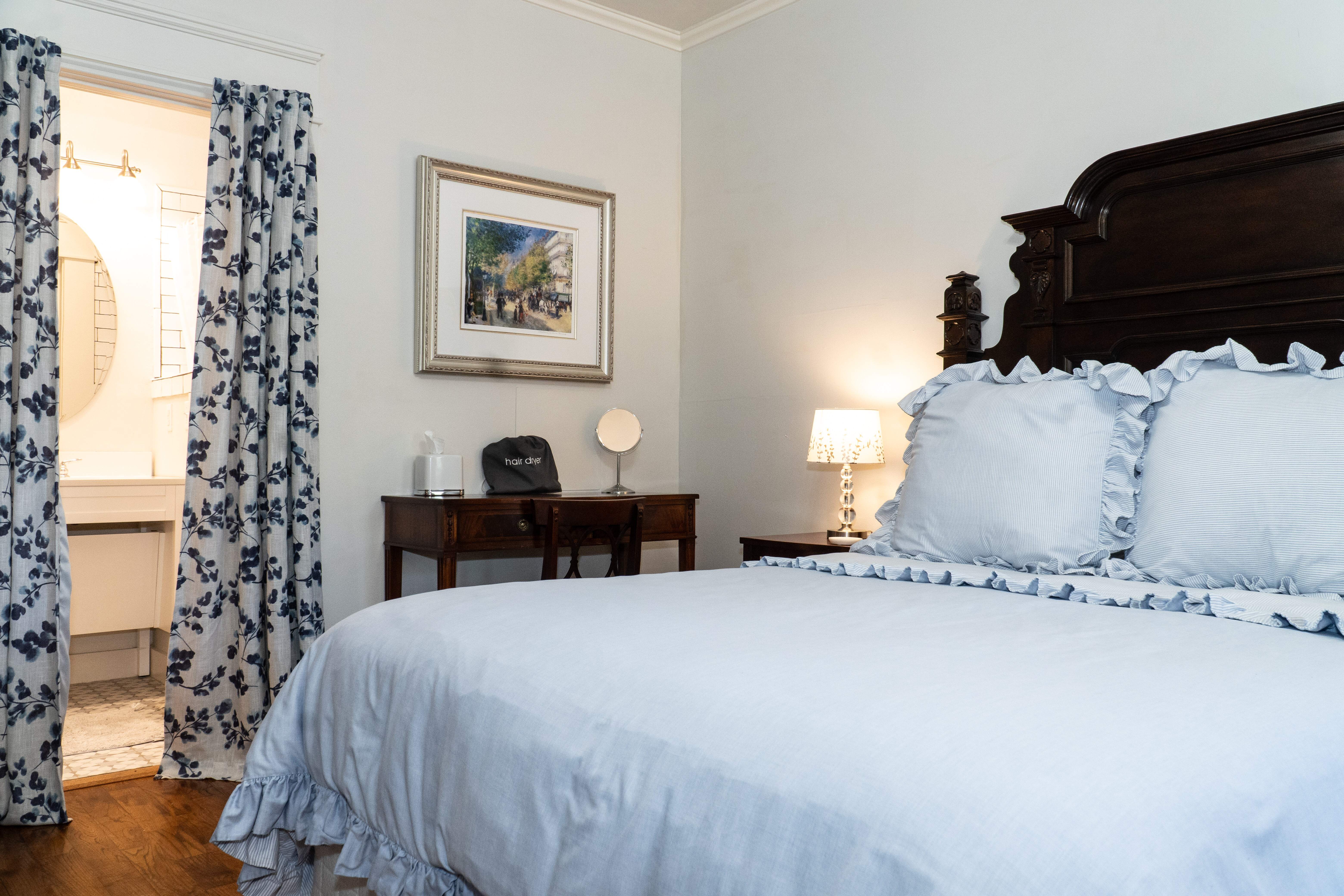 image of a beautifully landscaped garden (for a landscaping service) 2