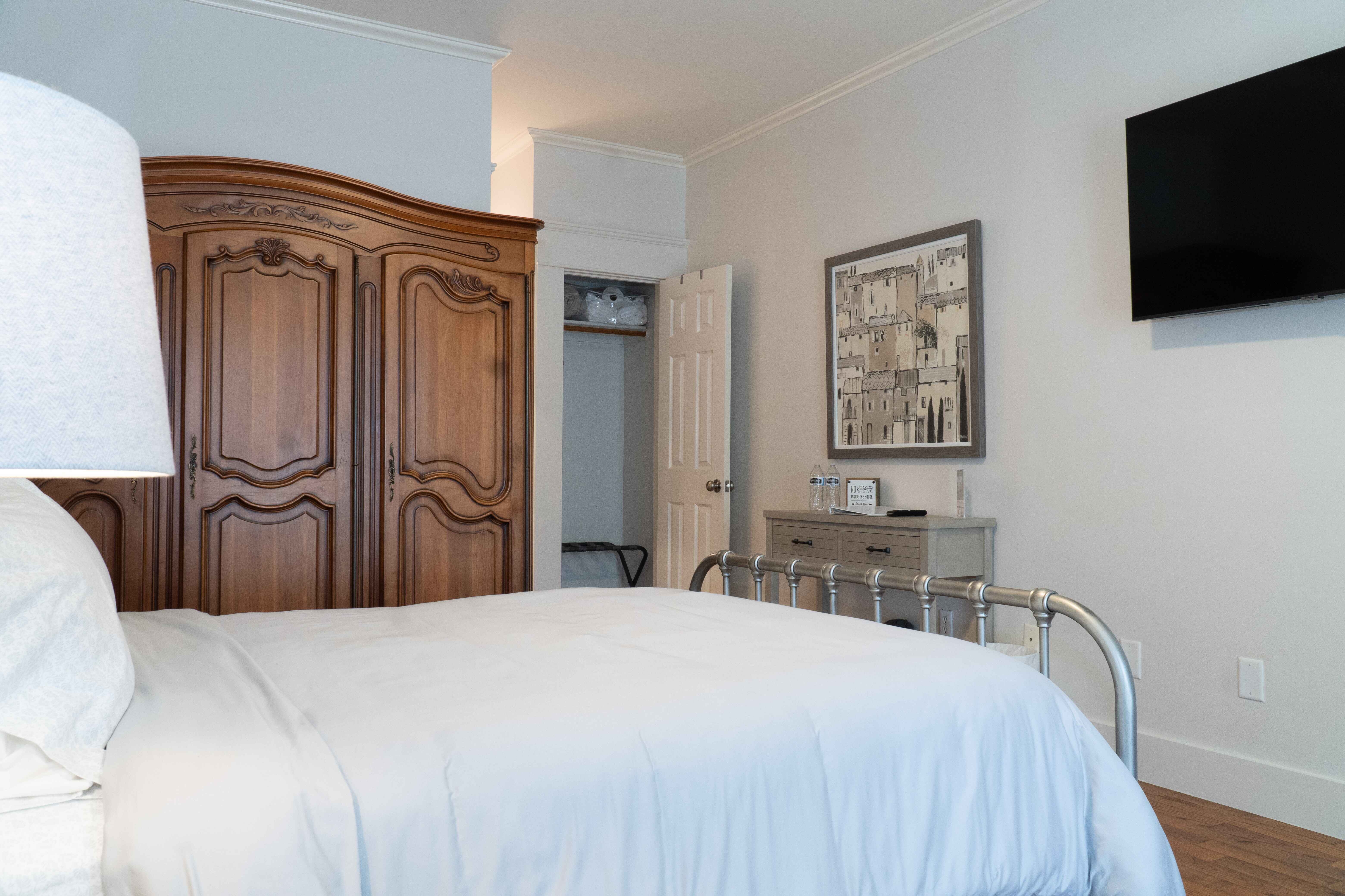 image of historic pub building