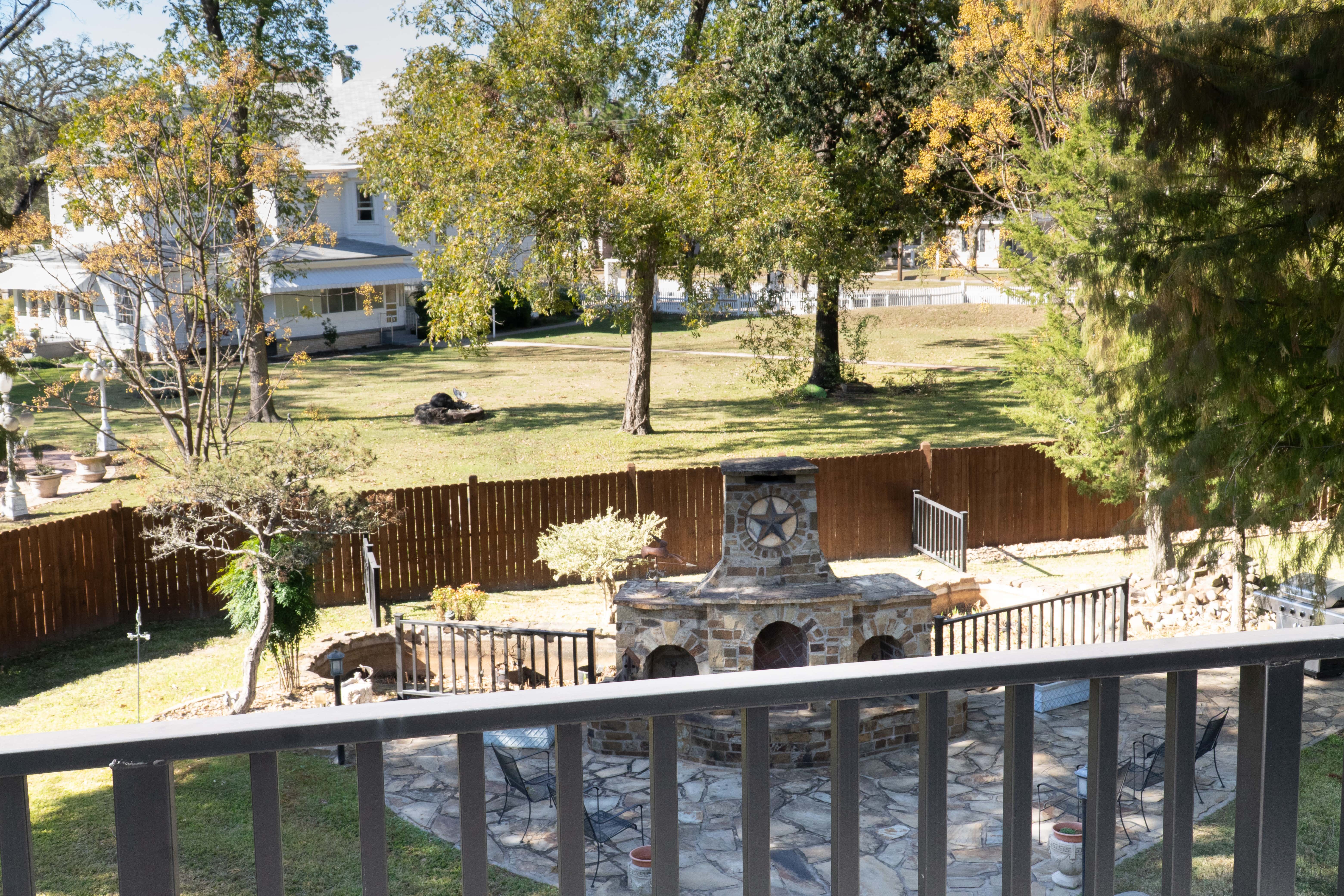 image of historic pub building