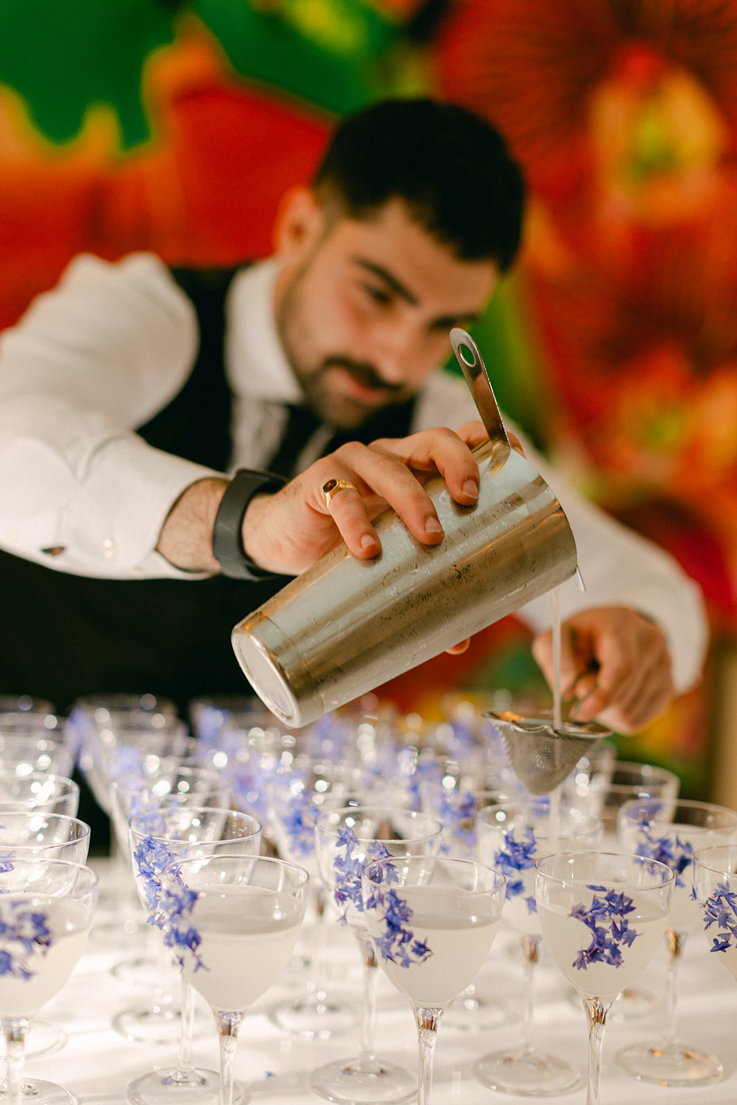 [team] image of individual team member (for a bars & pub)