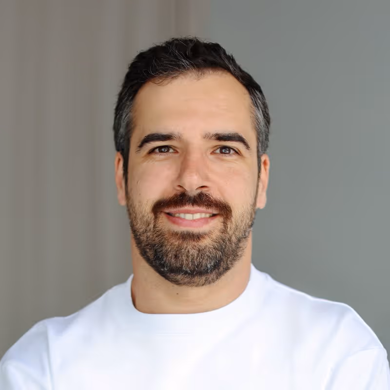 Author profile picture