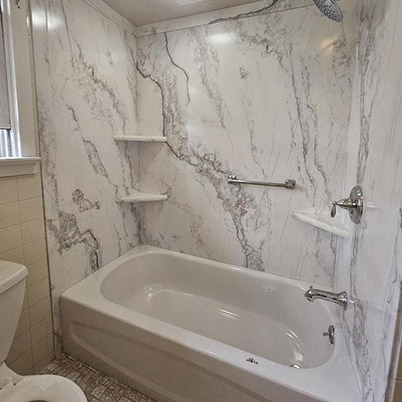 image of ensuite bathroom (for a bed & breakfast)