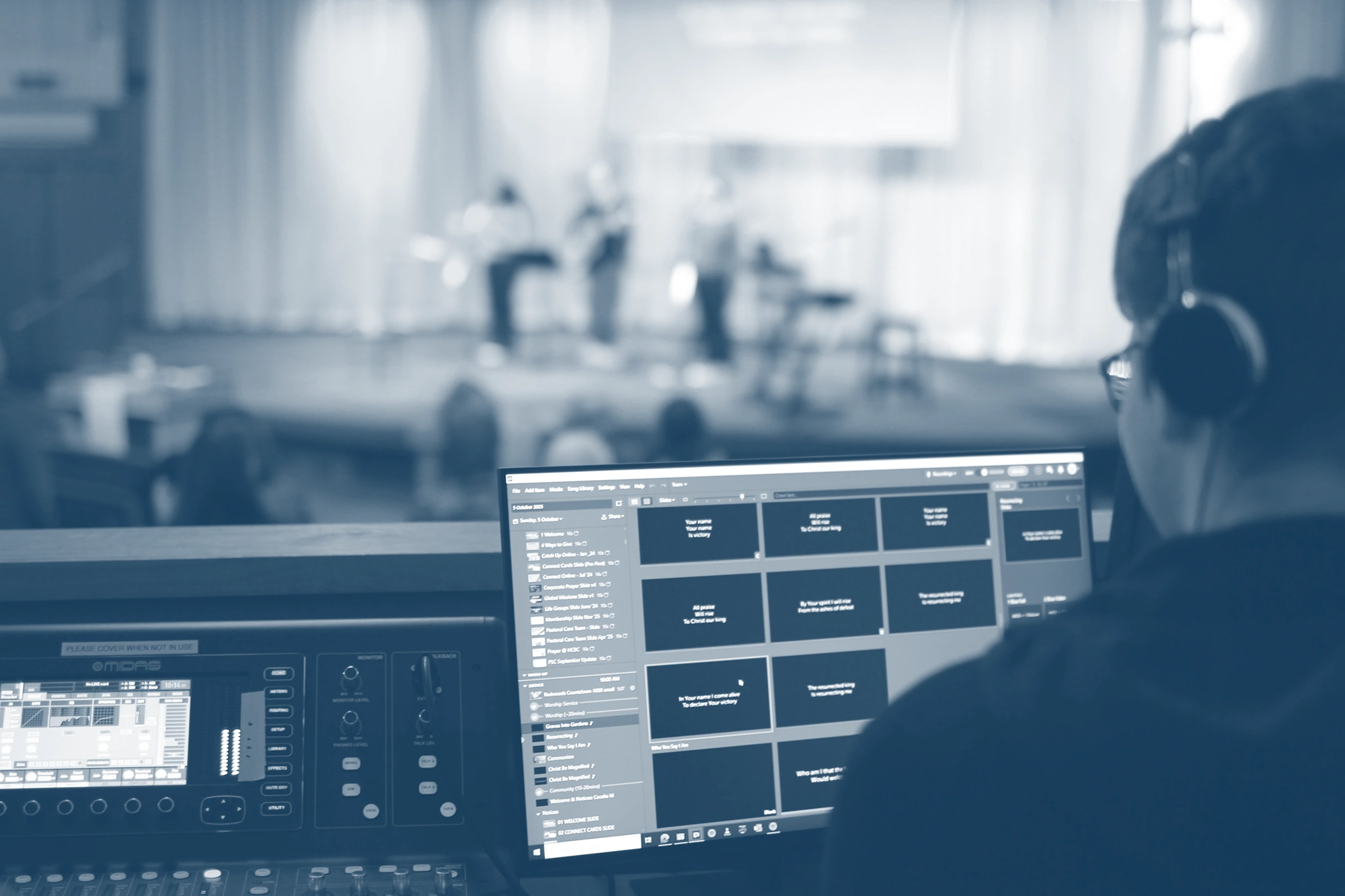 [background image] landscape of school campus (for a schools (k12))