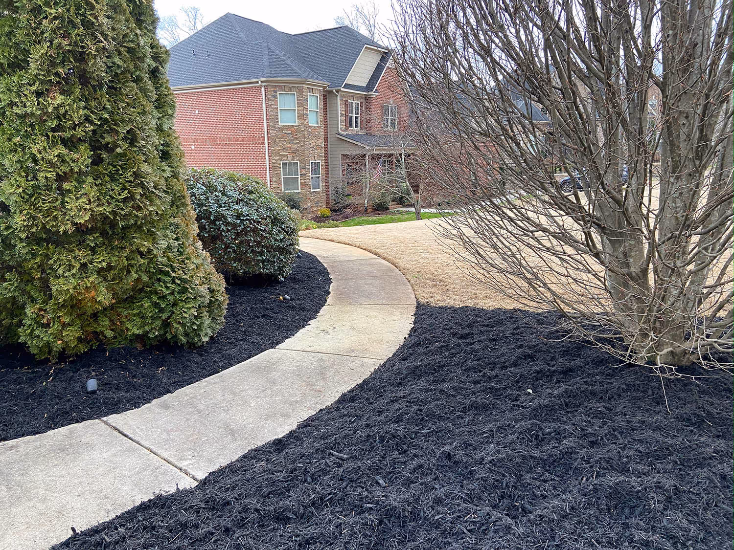 Fresh mulch installation