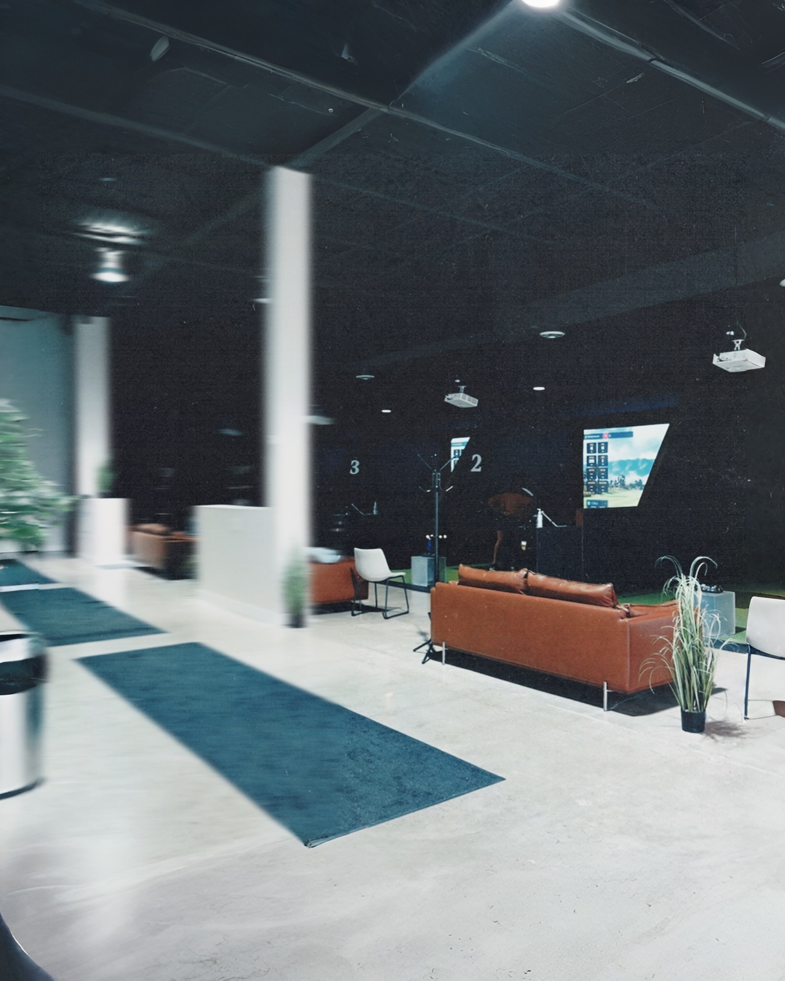 Private Trackman Bay with Lounge Seating