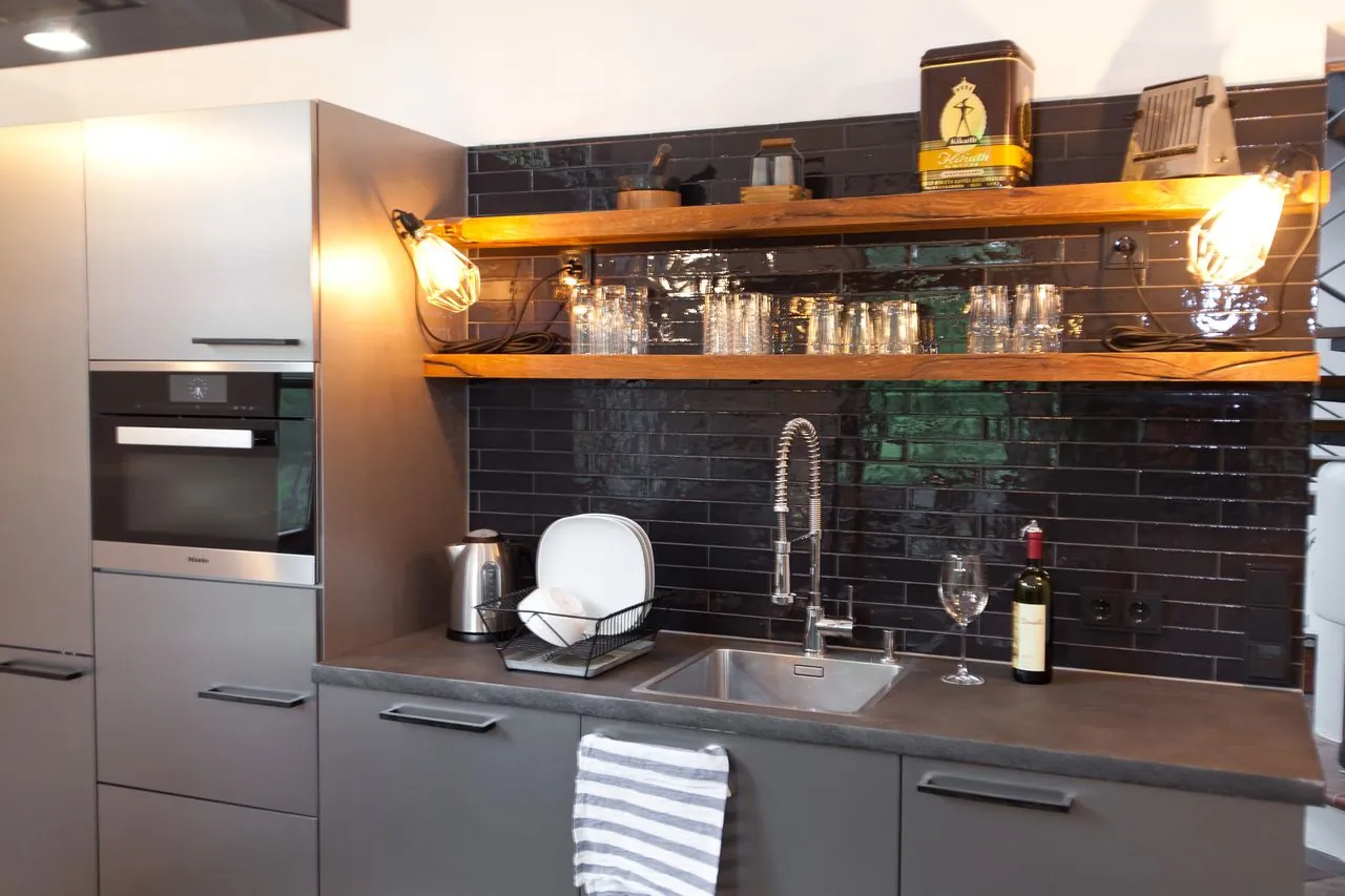 Designküche – Wenn Landhausstil auf modernes Küchendesign trifft