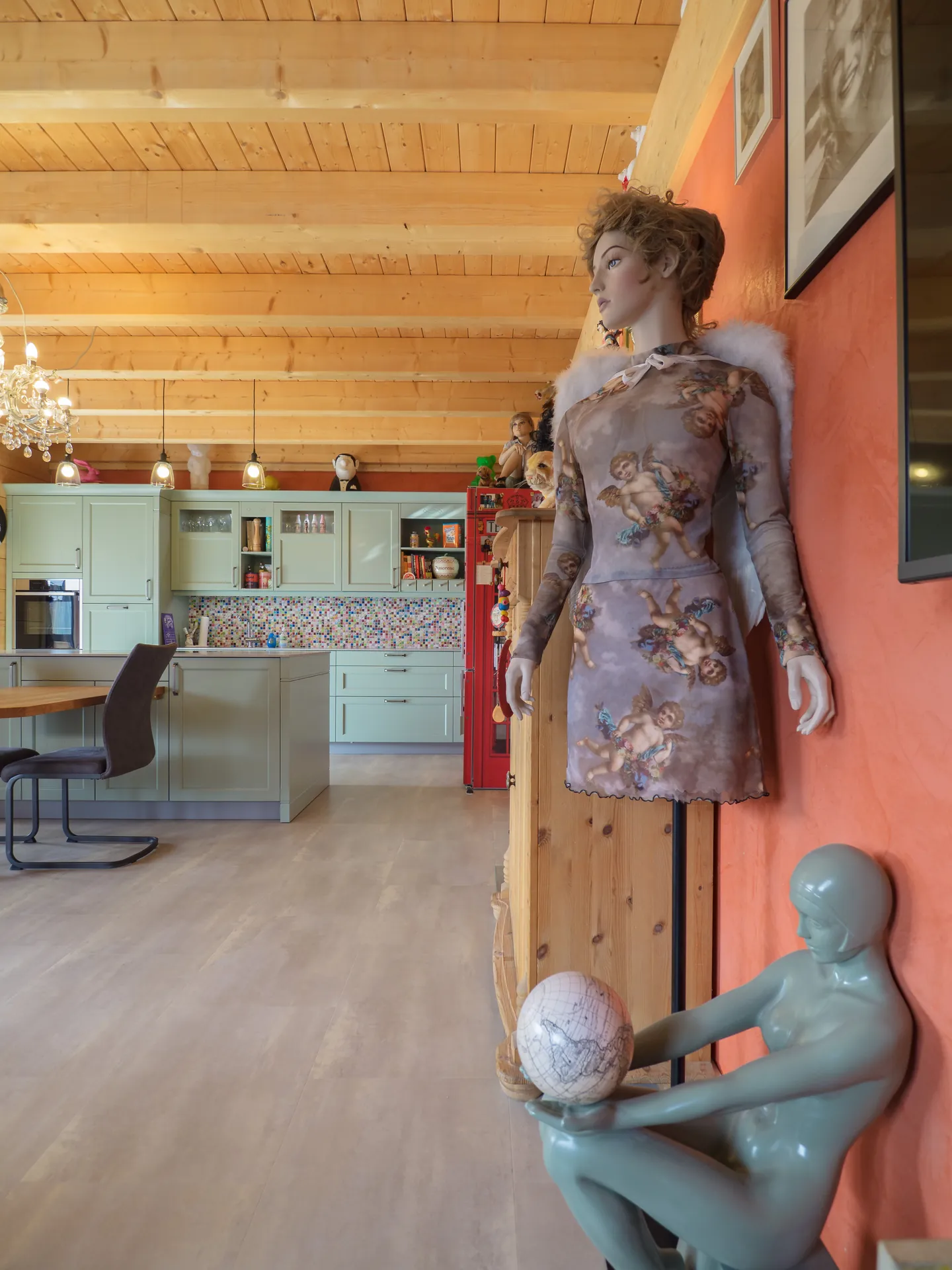 Landhausküche mit Kochinsel – Offene Wohnküche im Landhausstil