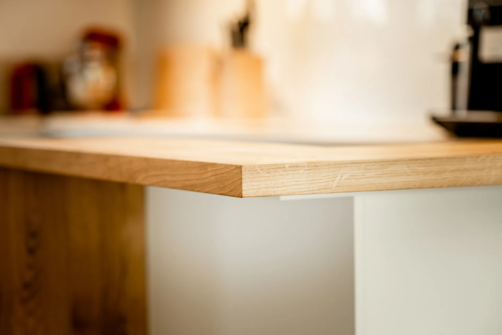 Designküche – Leicht Küche in Weiß matt