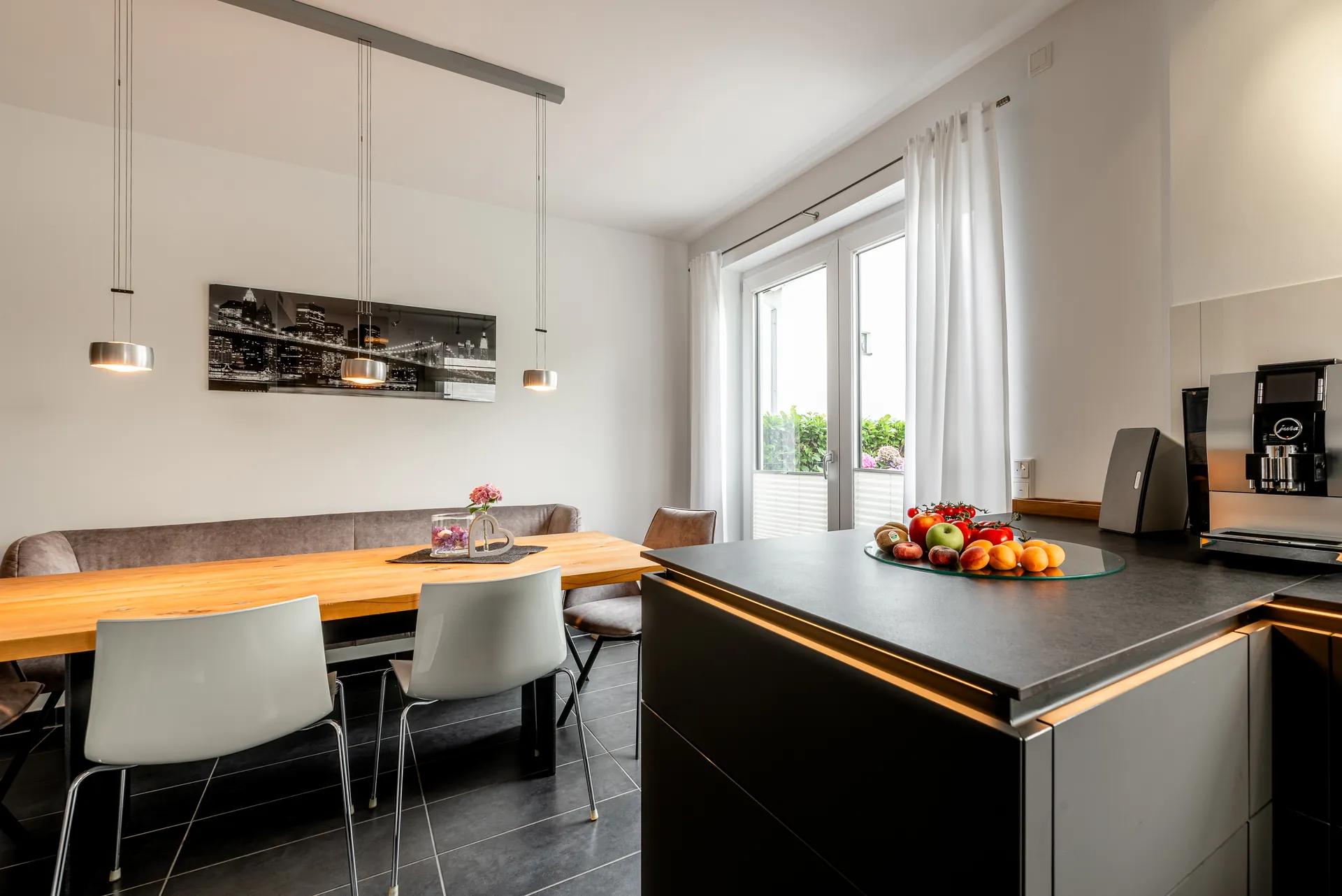 Designküche – Individuelle Wohnraumgestaltung mit Küchenintegration