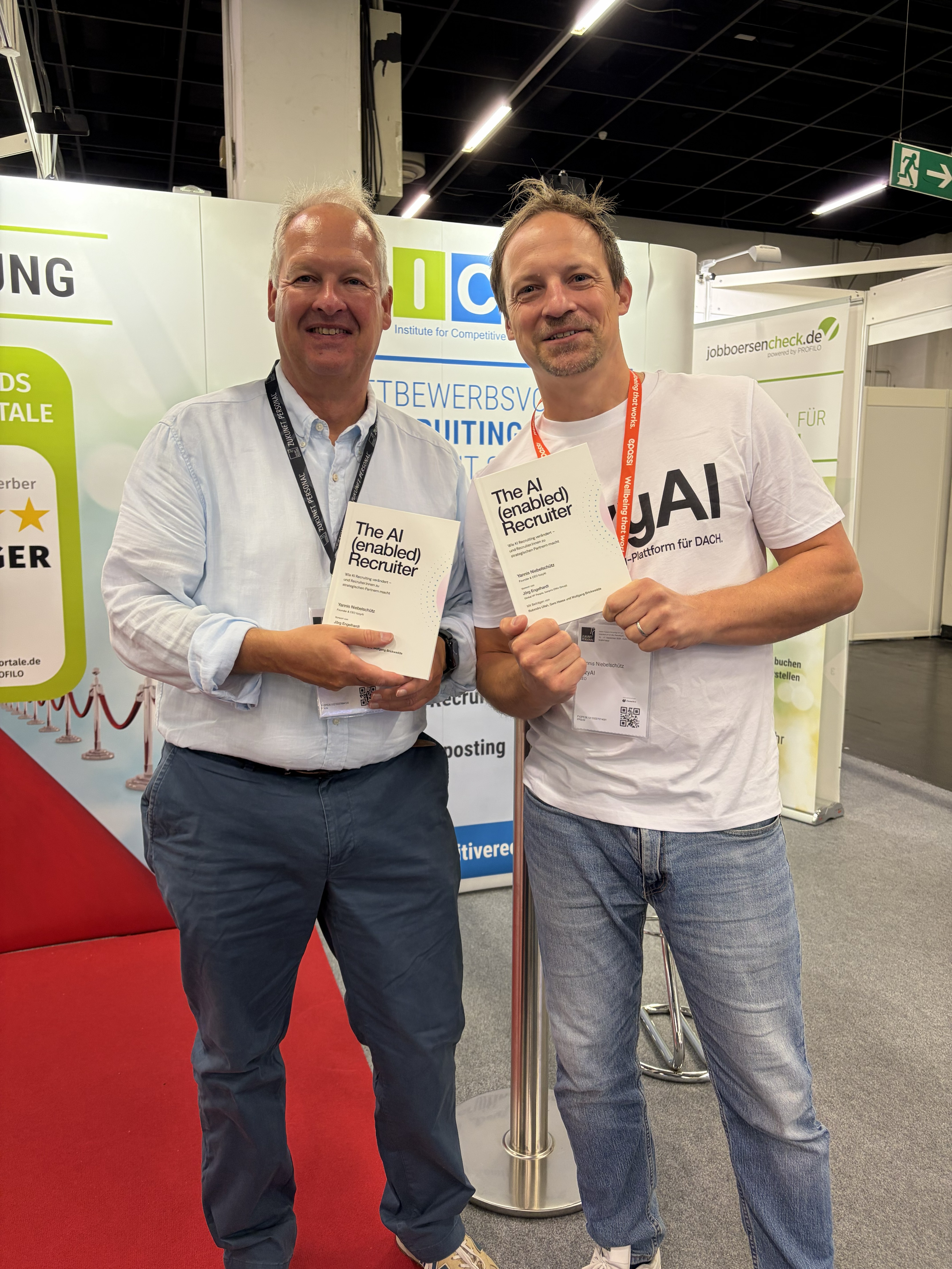 The AI enabled Recruiter - kostenloses Praxisbuch zu KI Recruiting